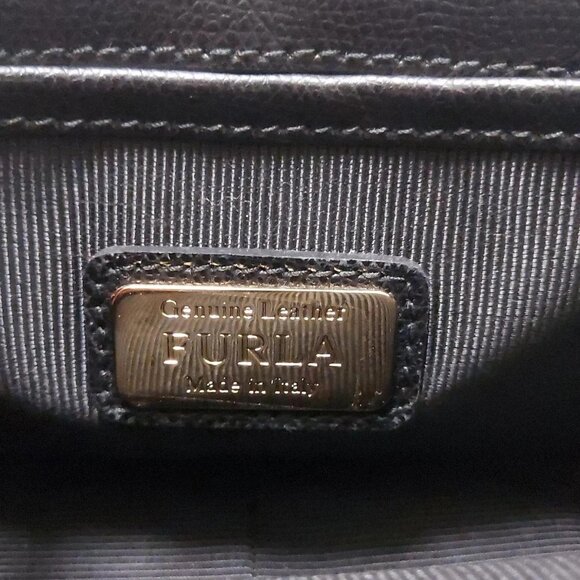 Auth FURLA Metropolis - Black Cream Leather Shoulder Bag - Picture 8 of 10